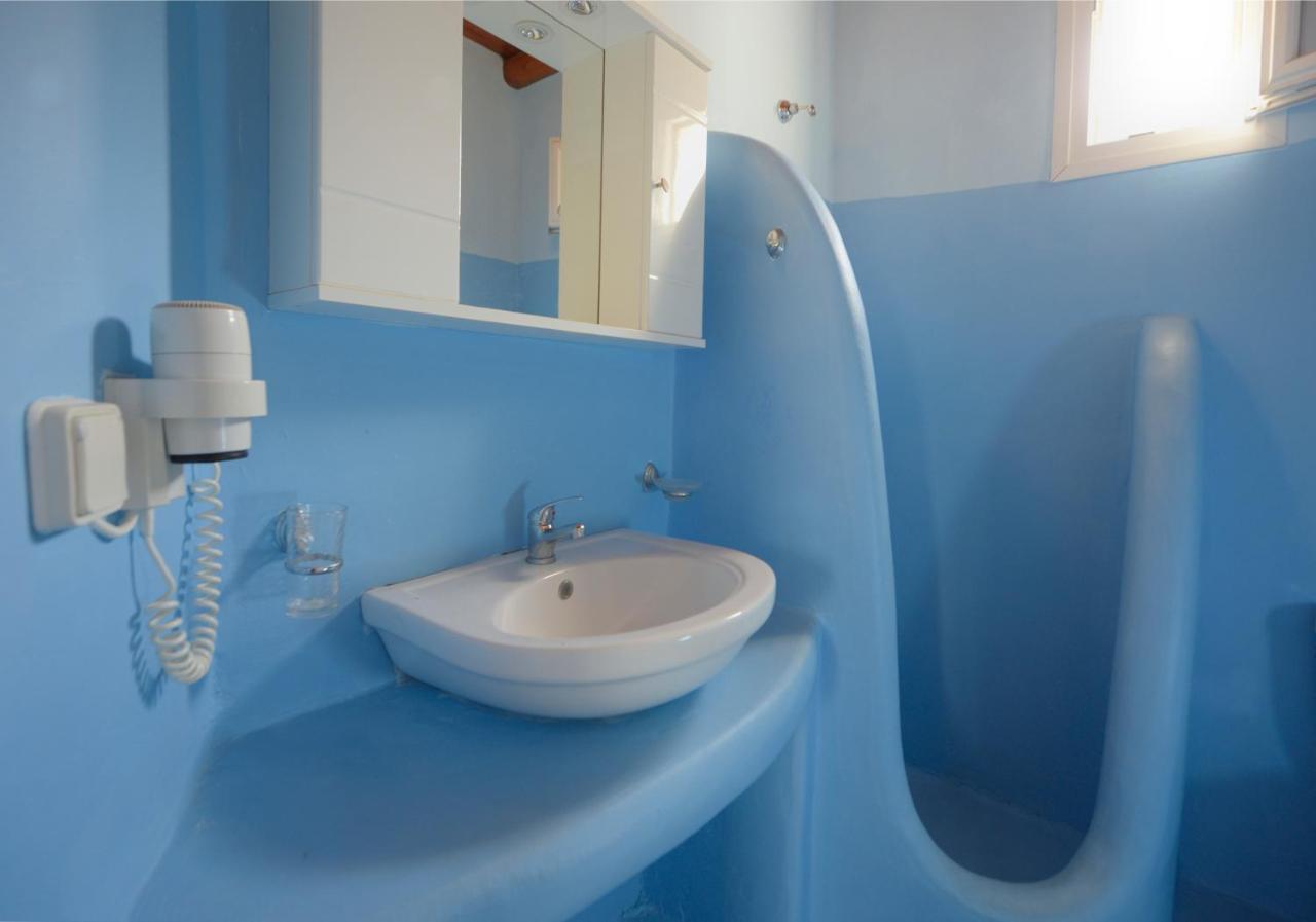 קאלו ליבאדי Adonis Rooms מראה חיצוני תמונה